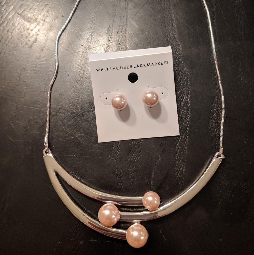 NWT WHBM Necklace & Glass Pearl Earring Set